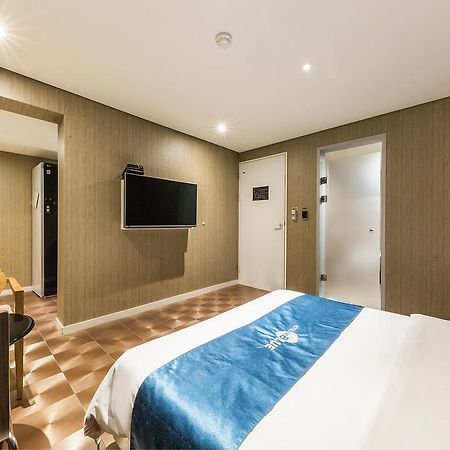 Cheonho Hotel The Blue سيول المظهر الخارجي الصورة