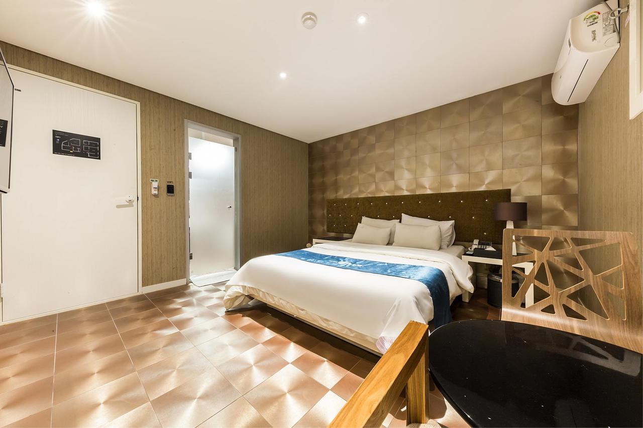 Cheonho Hotel The Blue سيول المظهر الخارجي الصورة