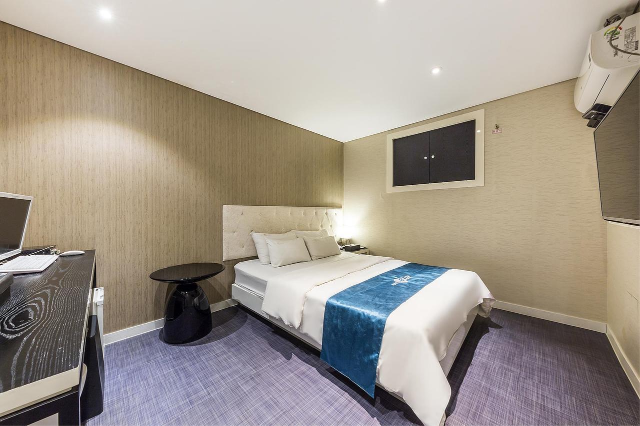 Cheonho Hotel The Blue سيول المظهر الخارجي الصورة